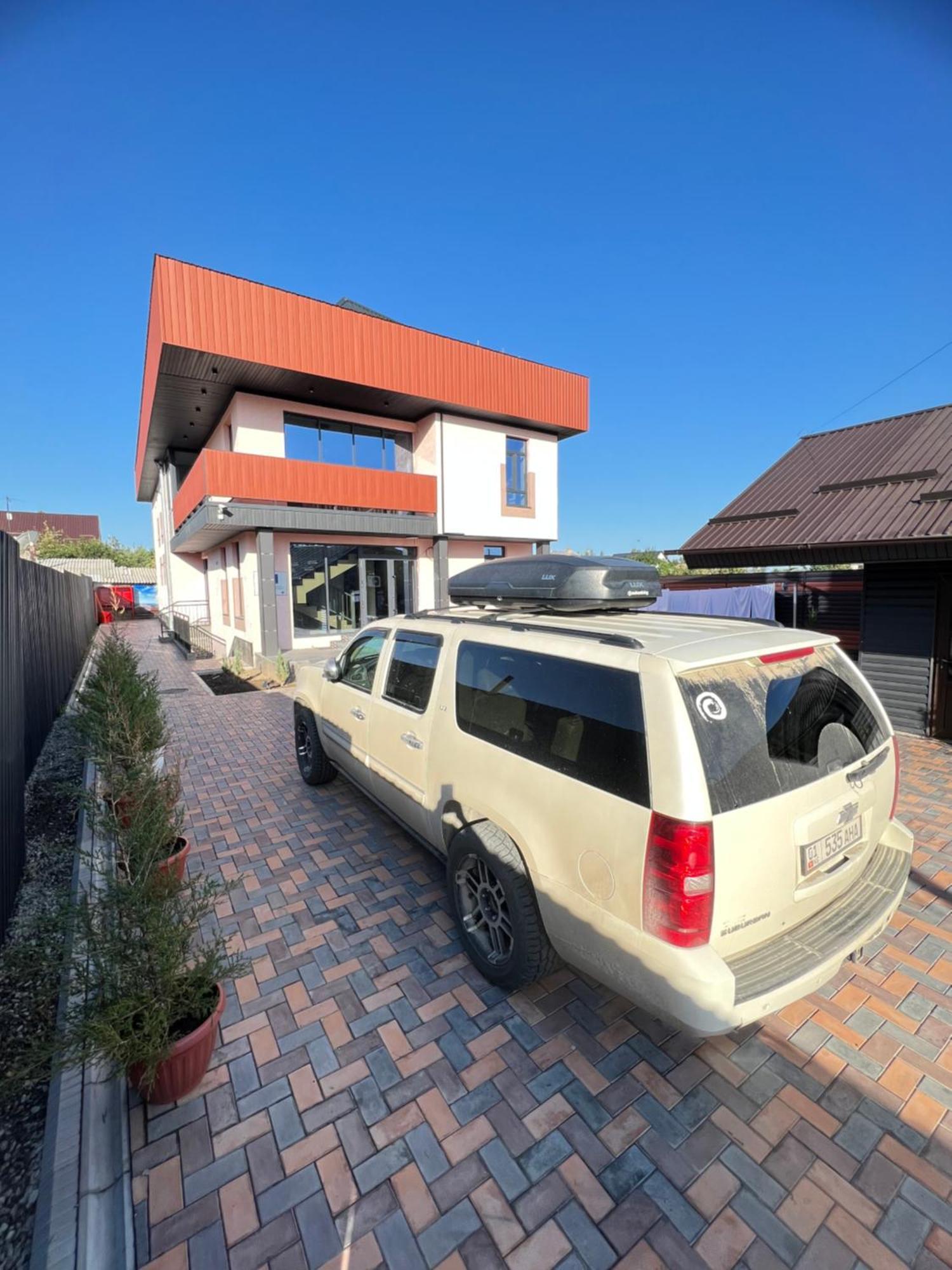 Mongu Hotel Karakol Buitenkant foto